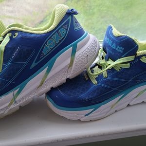 Womens Hoka Clifton 2 size 8